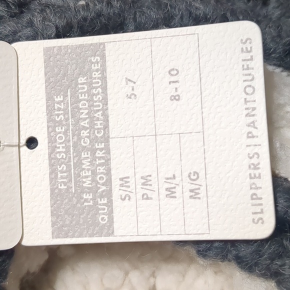 Pom Pom Ballerina  Hand Knit women's Slippers size S/M (5-7) - Picture 5 of 6